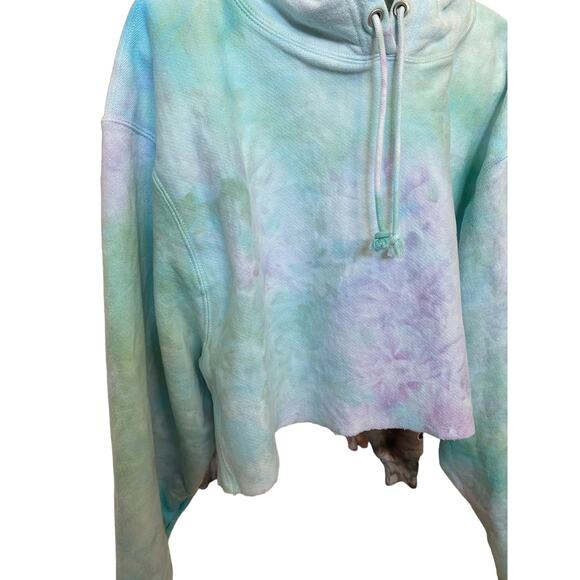 GBY Ice Dye Champion Reverse Weave Cropped Hoodie - Picture 2 of 7